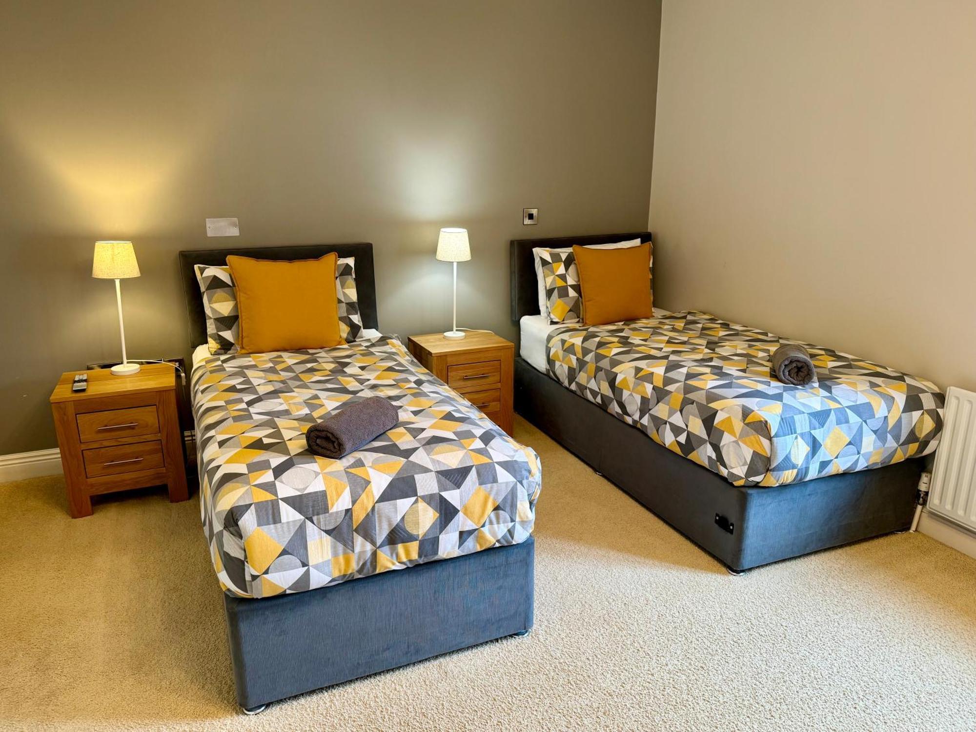 3 Castle Hume Court Holiday House Эннискиллен Экстерьер фото